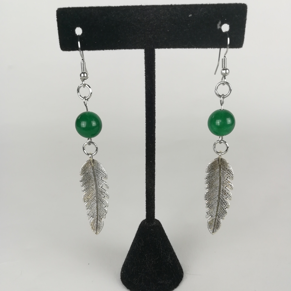 Simple feather earrings made with green dyed Quartzsite